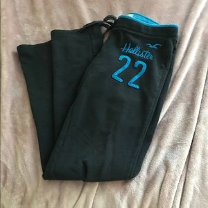 Hollister yoga pants size medium